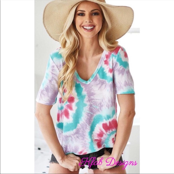 V-Neck Terry Lavender Multi Tie-Dye Top - Picture 2 of 9